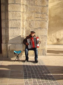 Gypsy played American oldies for us and asked for an American dollar as a souvenir 